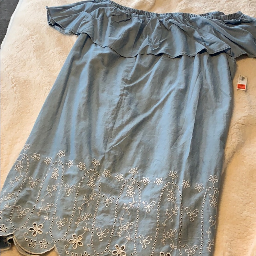 Off shoulder dress